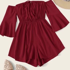 Off-the-shoulder Knot Romper